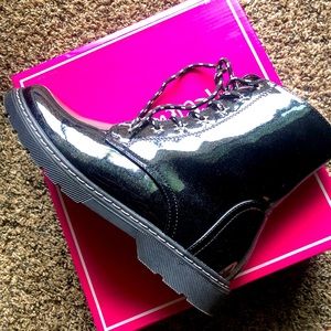 SOLD/ -Total Girls fashion style boots Brand New